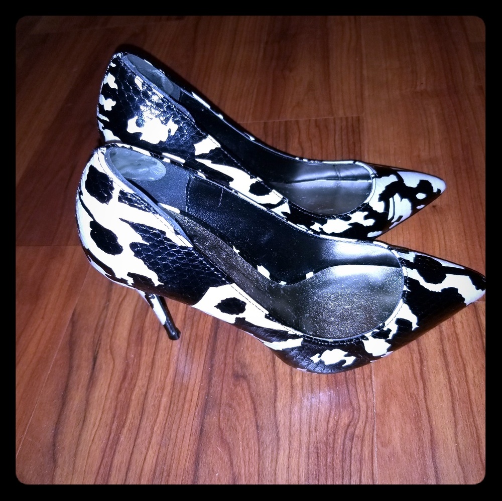 Gorgeous Black & White Heels by LFL @ Nordstrom